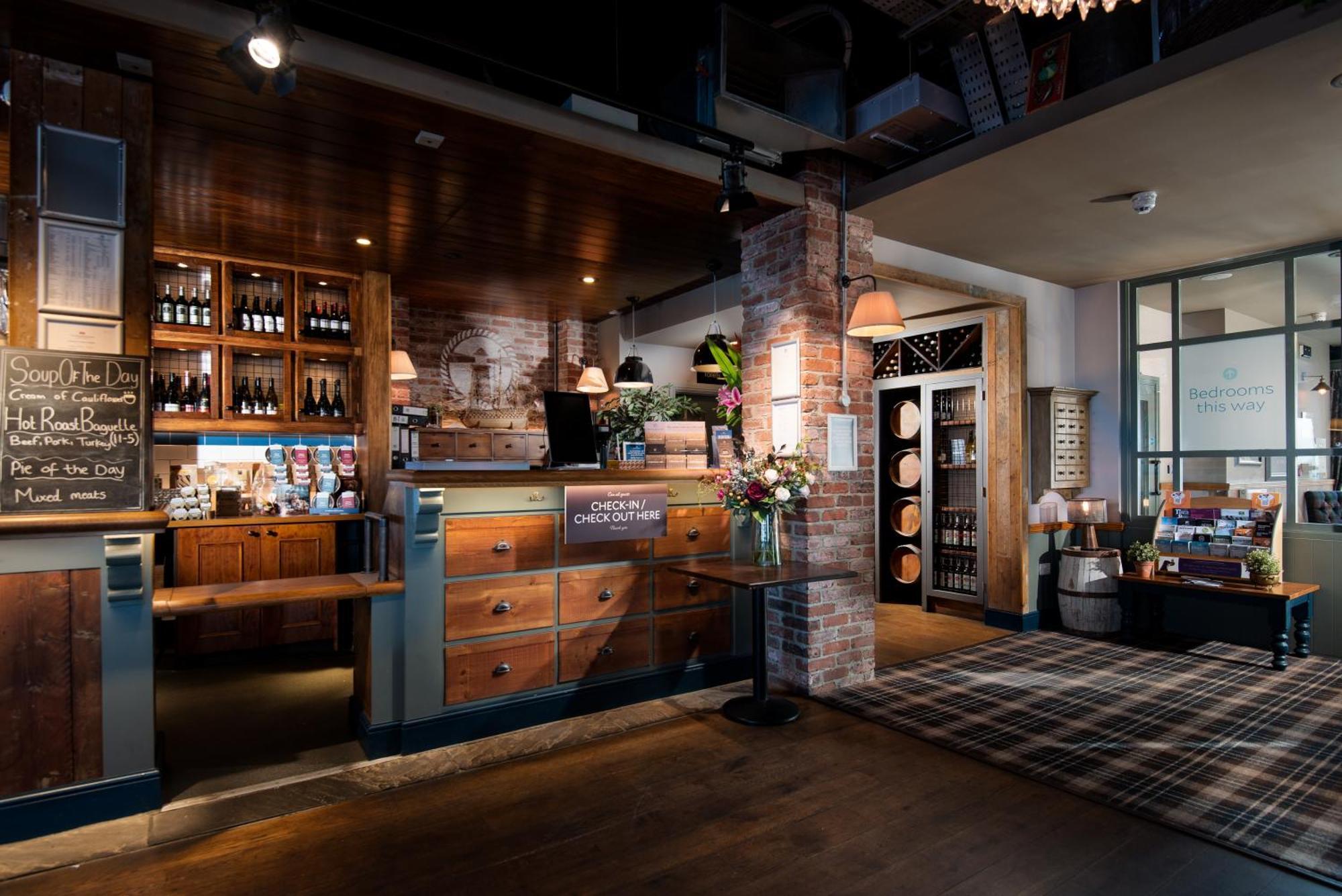 The Commissioners Quay Inn - The Inn Collection Group Blyth  ภายนอก รูปภาพ